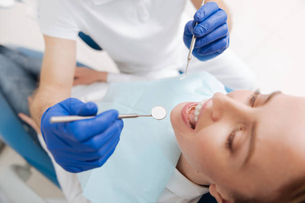 Best Emergency Dental Care  in Cloverleaf, TX